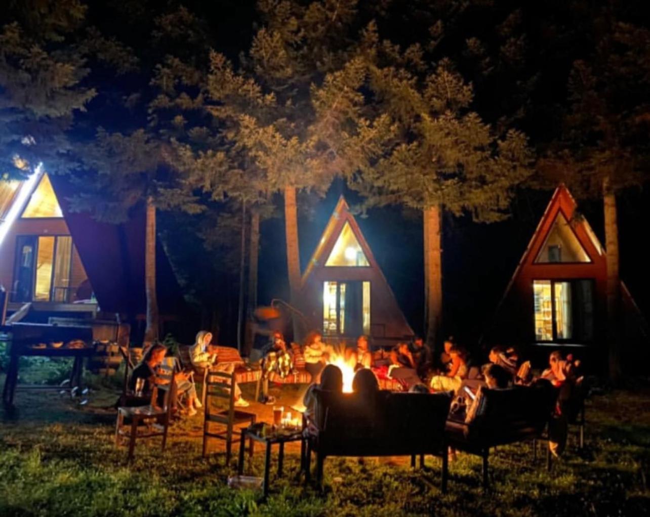Bude Mestia Cottages Экстерьер фото